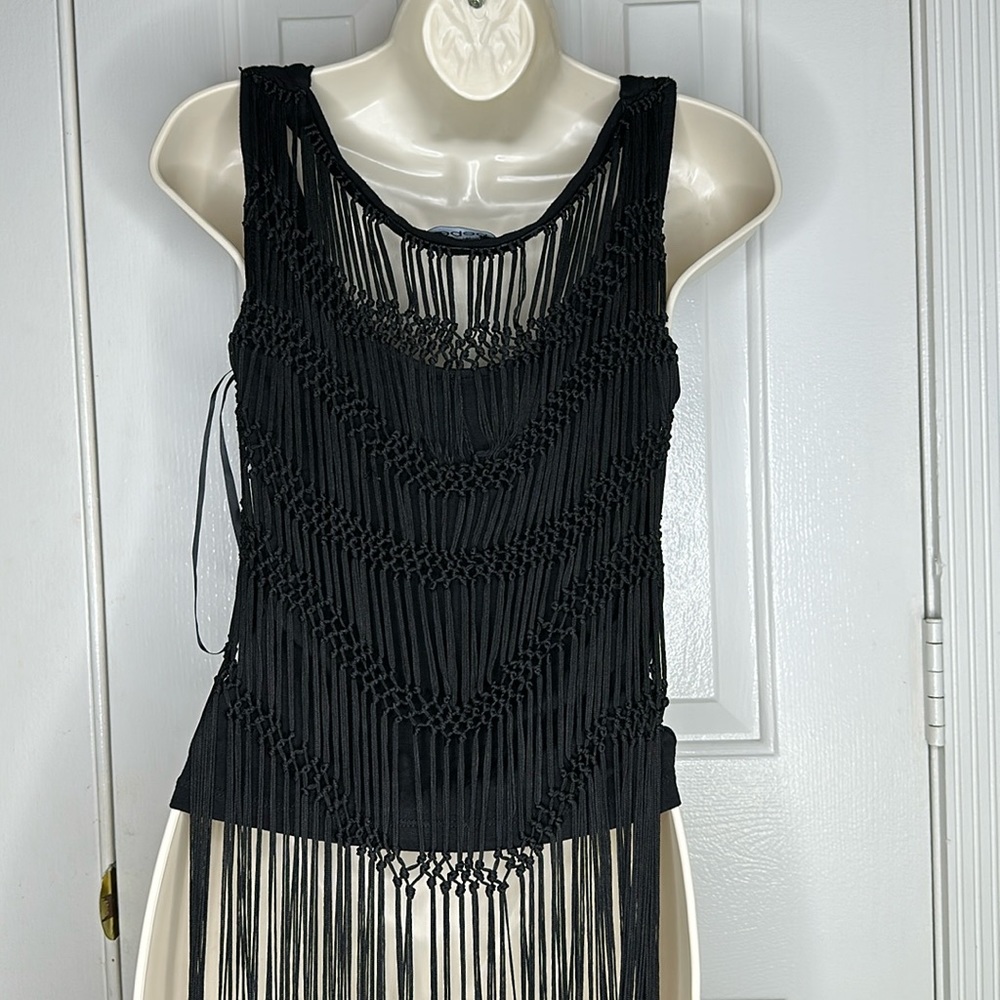 BEBE HIGH LOW TOP SIZE XS